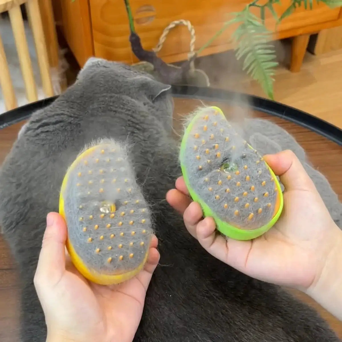 3-in-1 Pet Steam Brush